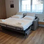 Ausserlechner Apartman *
